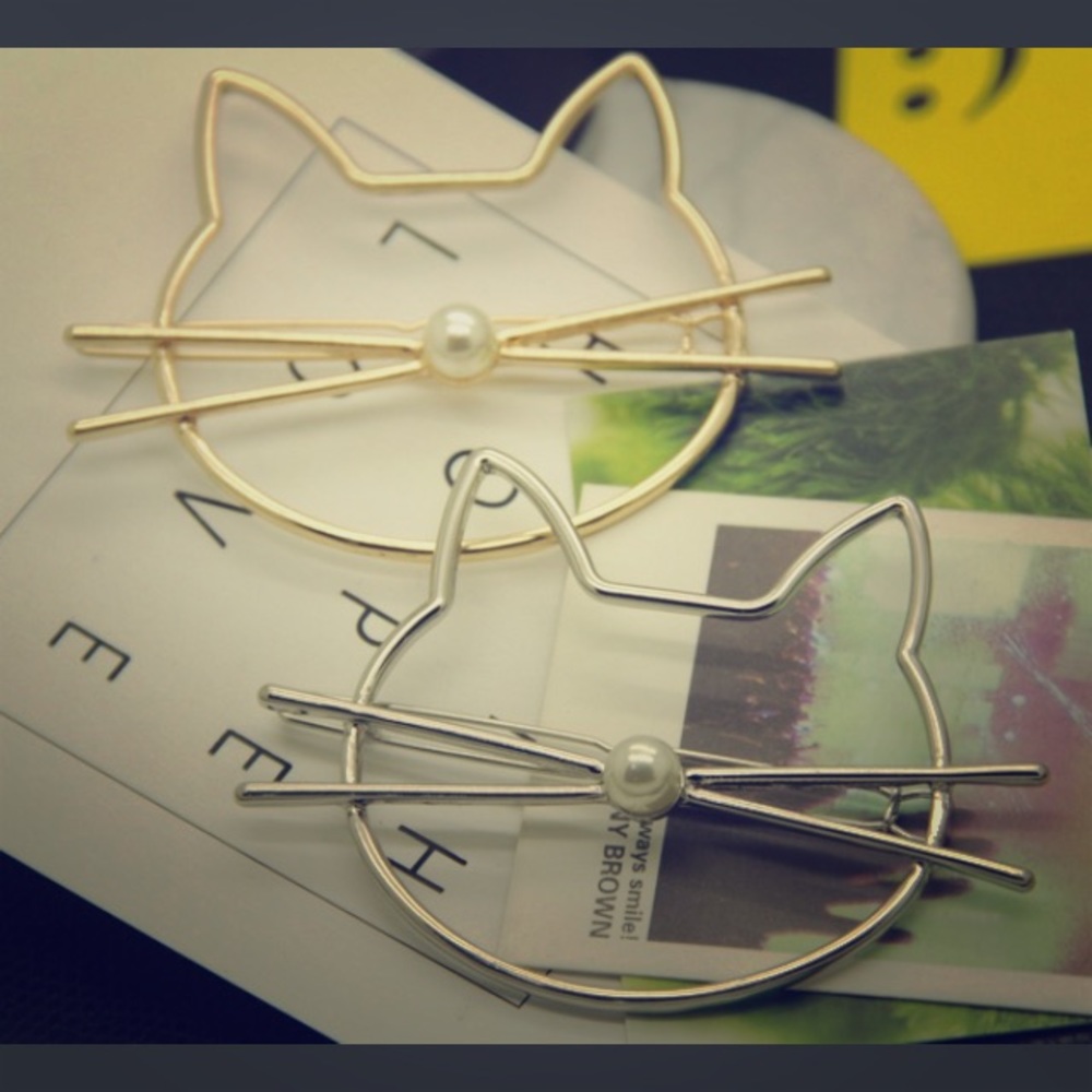 🐱 Adorable cat hair clip 🐱NWOT
